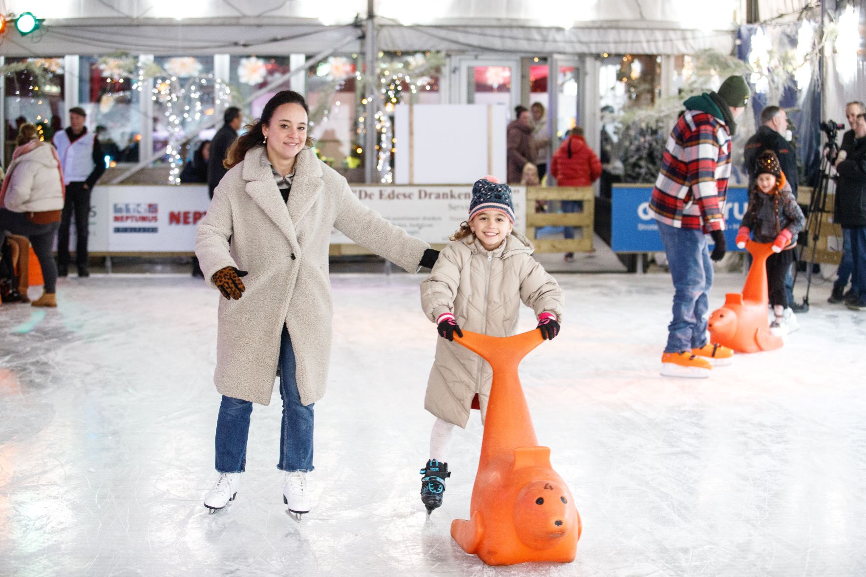 friends on ice 2