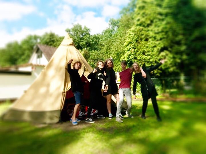 Kamperen camping noord tipi