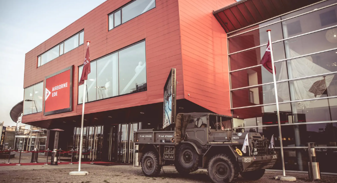 Airborne pathe arnhem